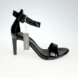 Kép 1/3 - Marco Tozzi 28357 női alkalmi szandál női alkalmi cipő