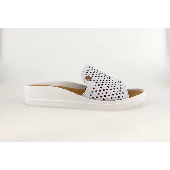 Betty női papucs 40-es utolsó pár