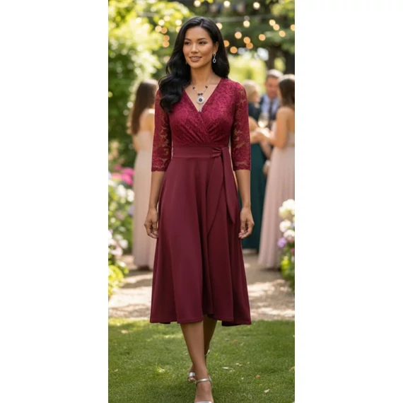 Loknis aljú csipke ruha